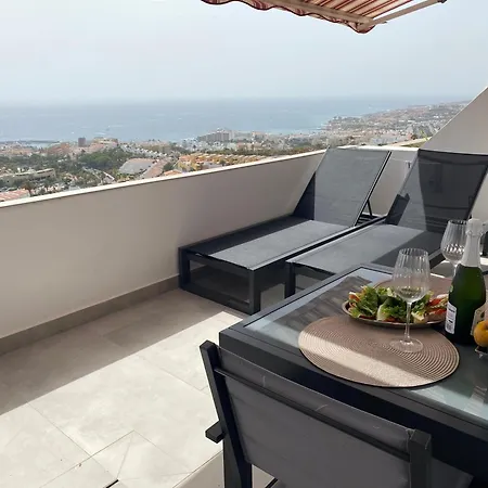 Colina Blanca Mirador Azul * 阿德耶